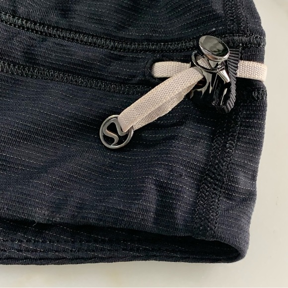 LULULEMON Rest Less Run Tank With Built In Bra • Sz 8 - Picture 10 of 10